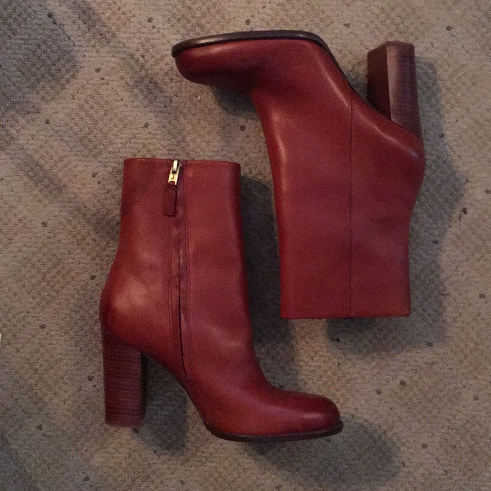 Sam Edelman Reyes Boot - Picture 2 of 4
